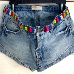 Free People size 28 boho high waisted short shorts